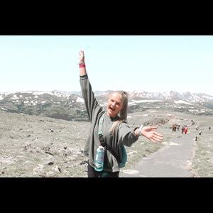 Meet your Posher, Jillian